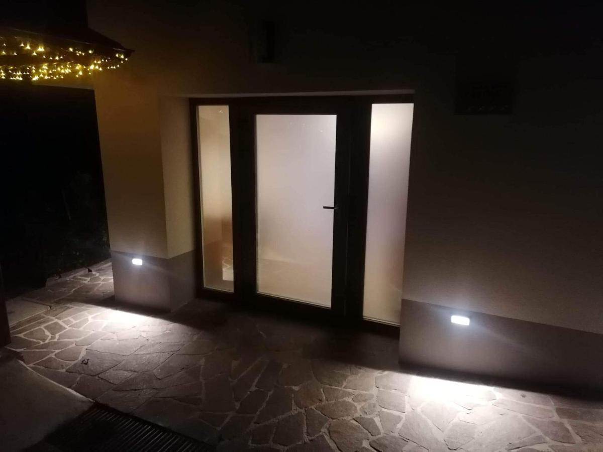 Apartma Na Ravnicah 체르크노 외부 사진